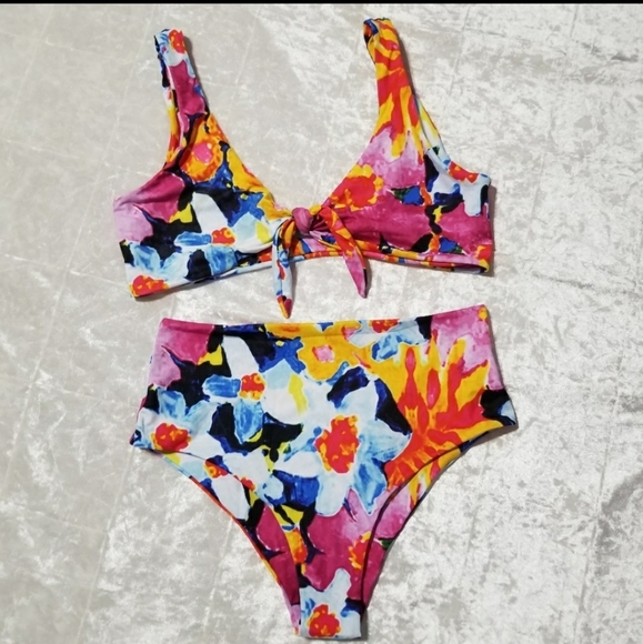 Colorful Knotted High Waisted Bikini Bottoms - Picture 1 of 4